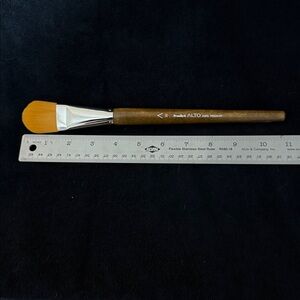 Premiere ALTO Artist Paintbrush with Wooden Handle - A915